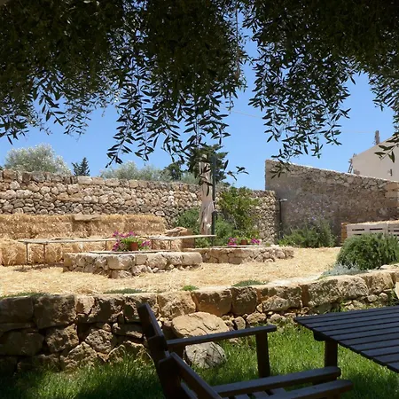 Casette Marianeddi -agriturismo Marianeddi Alloggio per agriturismo Noto