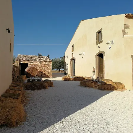 Vakantieboerderij Casette Marianeddi -agriturismo Marianeddi Noto