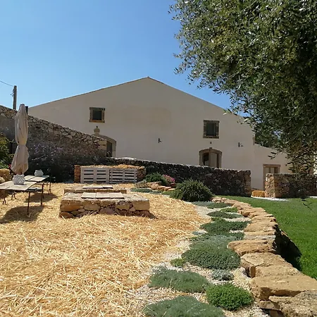 Casette Marianeddi -agriturismo Marianeddi Vakantieboerderij